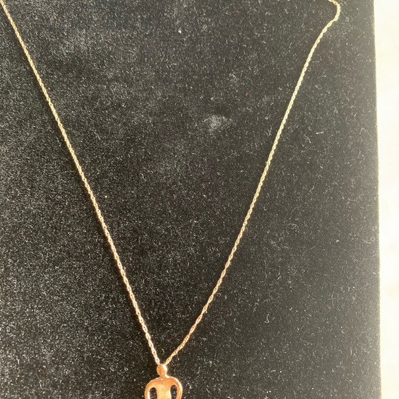 10Karat Gold Loving Family Pendant w 18” 10K Gold Chain - Picture 5 of 9